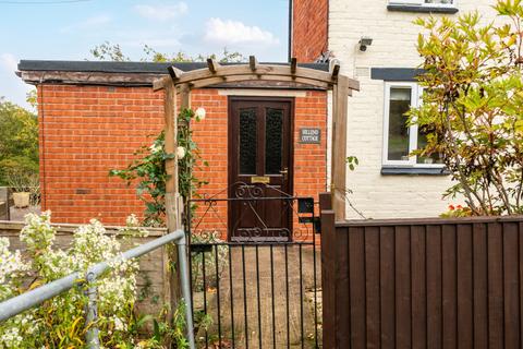 undefined, Hillend, Twyning, Tewkesbury
