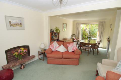 3 bedroom semi-detached house for sale, Leonard Avenue, Otford, TN14