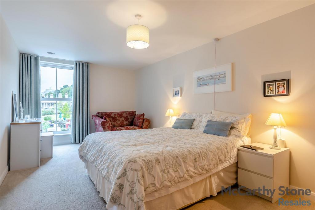 8662178-interior19.jpg
