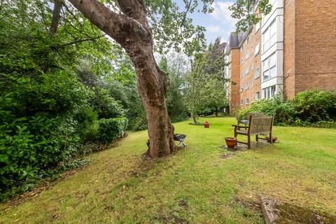 2 bedroom flat for sale, Beulah Hill, Crystal Palace, London, SE19