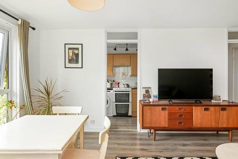 2 bedroom flat for sale, Beulah Hill, Crystal Palace, London, SE19