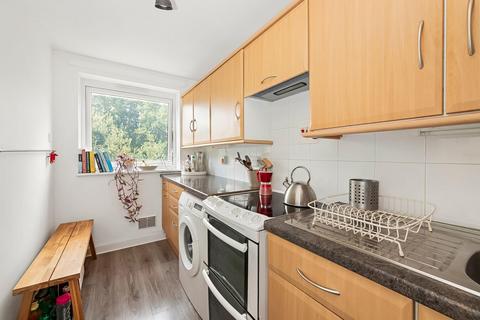 2 bedroom flat for sale, Beulah Hill, Crystal Palace, London, SE19