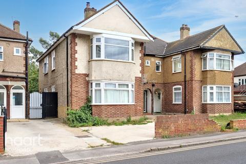 undefined, Esher Avenue, Romford, RM7 9EA