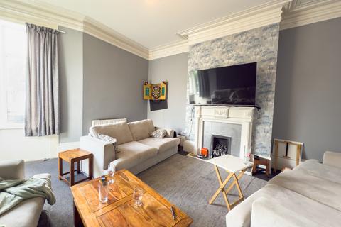 4 bedroom end of terrace house for sale, 34 Washington Terrace, North Shields, Tyne and Wear NE30 2HJ
