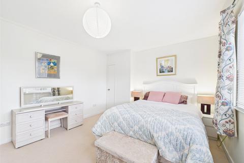 2 bedroom terraced house to rent, Glennie Gardens, Tranent, East Lothian, EH33