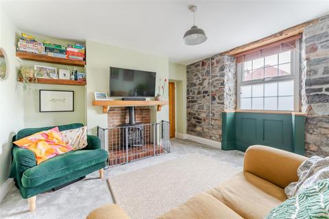 3 bedroom terraced house for sale, Charming cottage in the village of Claverham