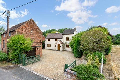 4 bedroom detached house for sale, Telford TF6