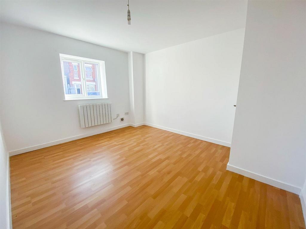 Double Bedroom