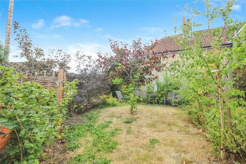 undefined, Shurnhold, Melksham