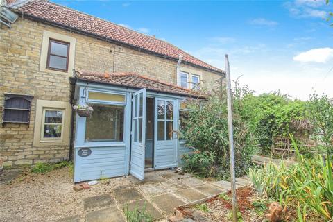 2 bedroom terraced house for sale, Shurnhold, Melksham