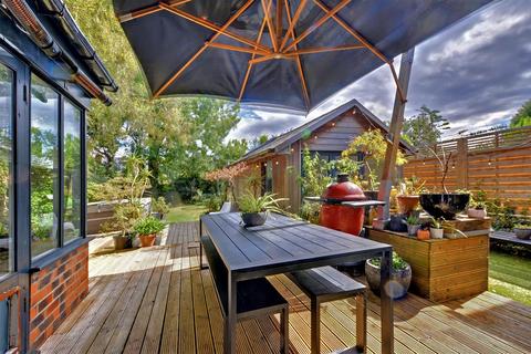 34 Daisy Road, Nottingham, NG3 6HH