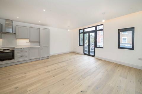 undefined, Northfield Avenue, London W13