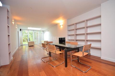 undefined, Hendon NW4
