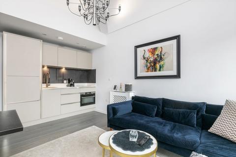1 bedroom flat to rent, Old Station Approach, Capitol House Old Station Approach, SO23