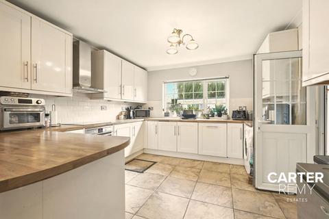 undefined, Windsor Road, Basildon, SS13 2LH