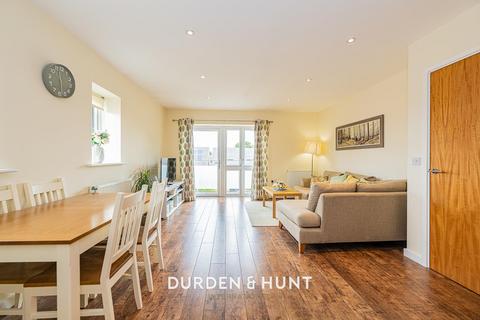 undefined, Dunningford Close, Hornchurch, RM12