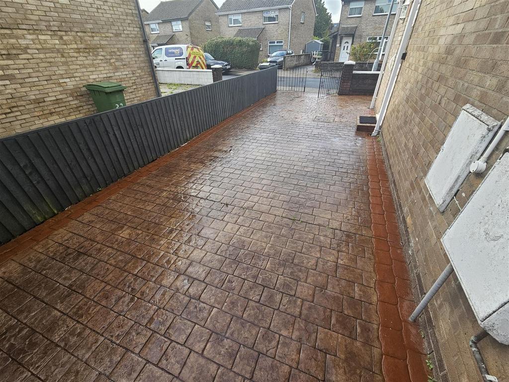 20250902 153844[1].jpg