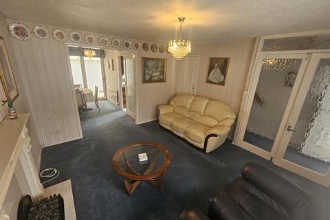 3 bedroom semi-detached house for sale, Avondale Gardens, Grangetown, Cardiff