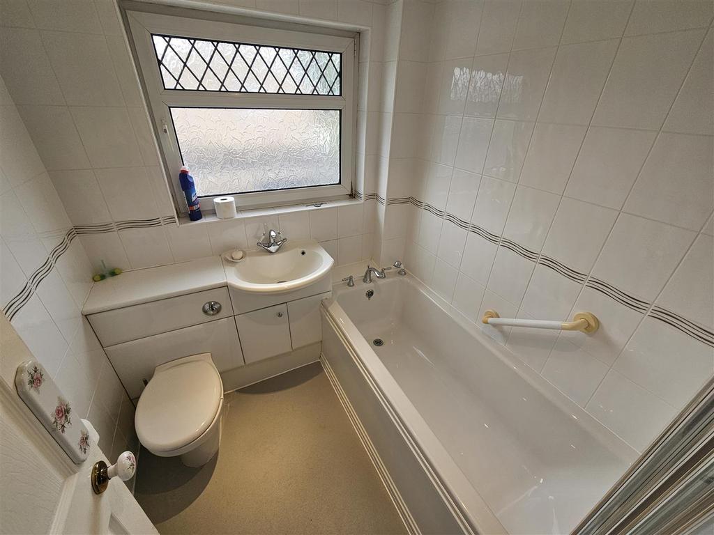 Bathroom W.C.