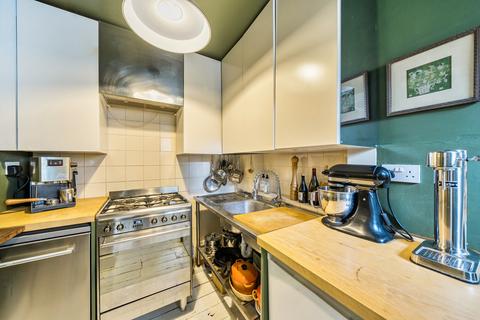 2 bedroom apartment for sale, Tyrwhitt Road, London