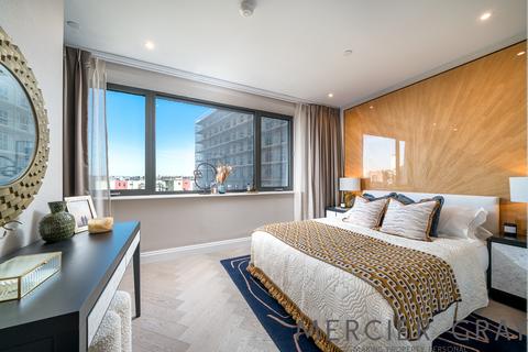 1 bedroom flat for sale, Chalk Farm Road, London NW1