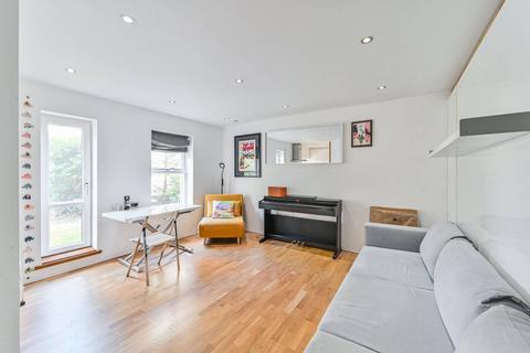 1 bedroom flat for sale, Wycherley Close, Blackheath, London, SE3