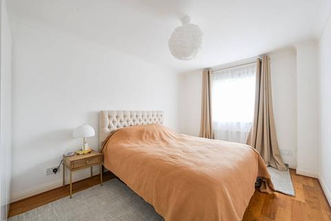 Compass Point, Tower Hamlets, London, E14