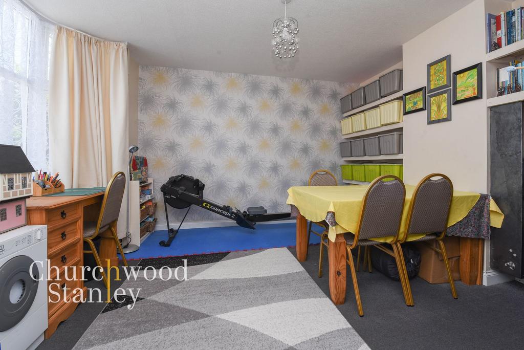 Second bedroom