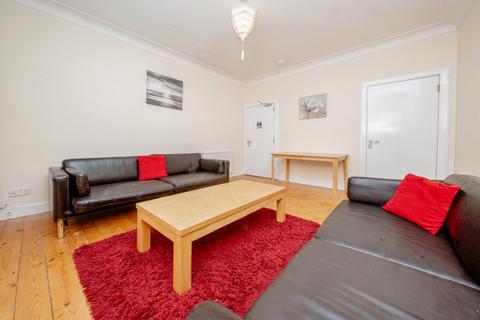 3 bedroom flat for sale, 59 (1FL) Strathmartine Road, Strathmartine, Dundee, DD3