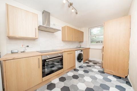 3 bedroom flat for sale, 59 (1FL) Strathmartine Road, Strathmartine, Dundee, DD3