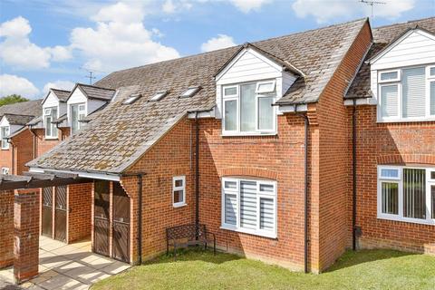 1 bedroom ground floor flat for sale, Henbit Close, Tadworth, Surrey