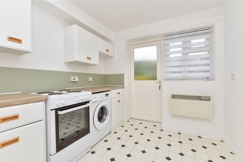 1 bedroom ground floor flat for sale, Rowan Mead, Tadworth KT20