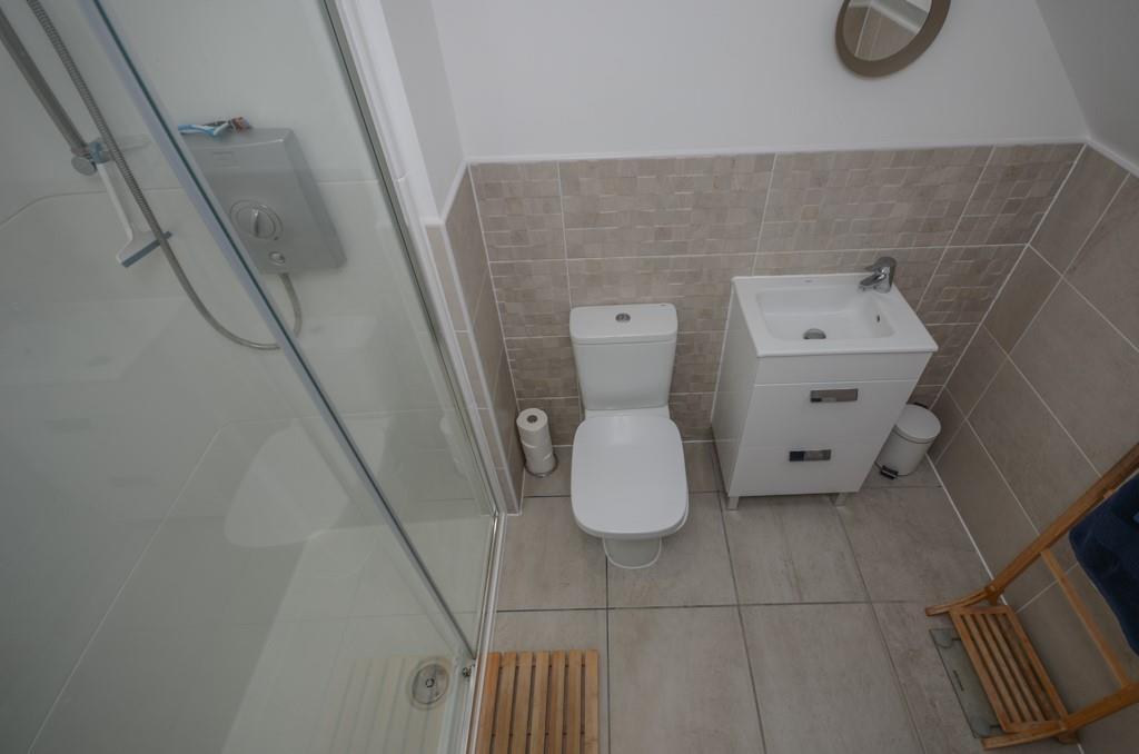 Ensuite.jpg