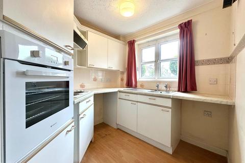 1 bedroom ground floor flat for sale, Colin Road, Paignton TQ3