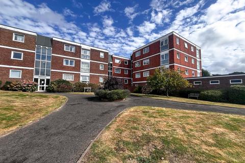 2 bedroom flat for sale, Crescent Way, Burgess Hill