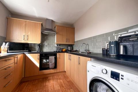 2 bedroom flat for sale, Crescent Way, Burgess Hill