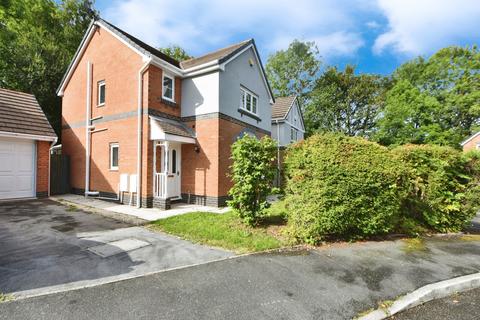 undefined, Westwood Avenue, Greater Manchester SK14