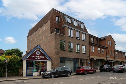 Flat 5, Stocks House, 9 North Street, Leatherhead, KT22 7UX