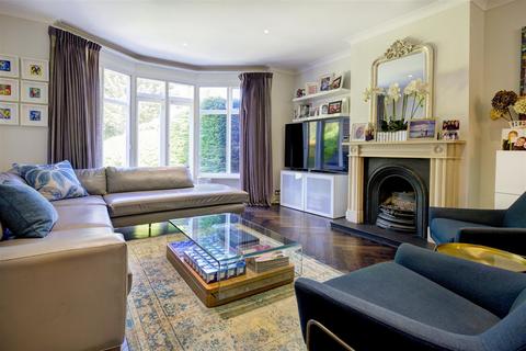5 bedroom semi-detached house for sale, Meadway, NW11