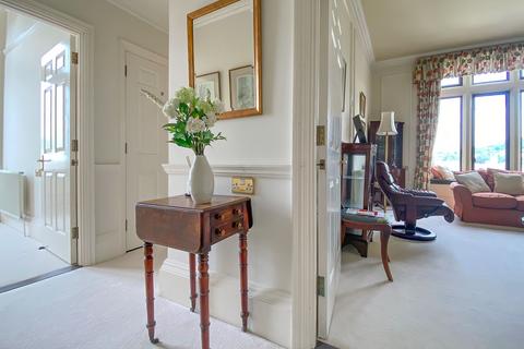 undefined, Grand Parade, Bath BA2
