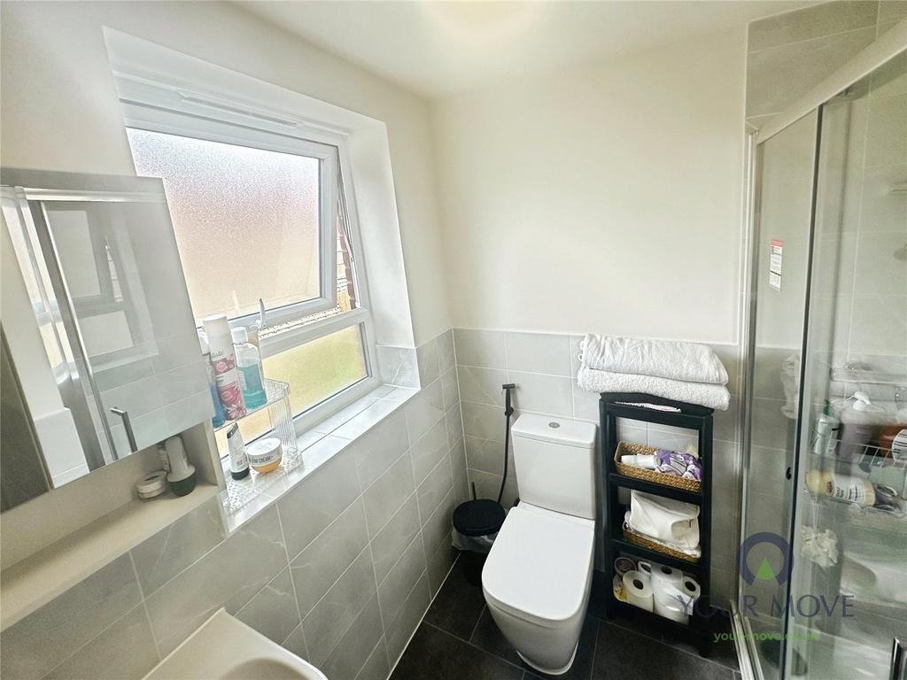 En Suite 1