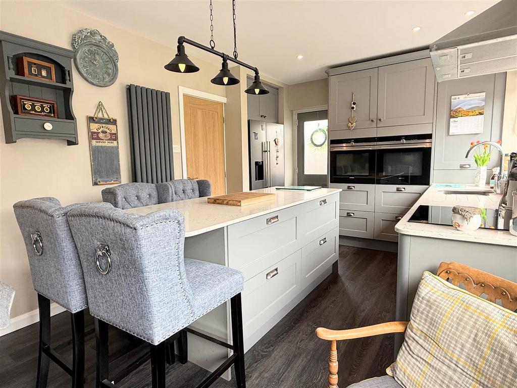 Open plan dining kitchen