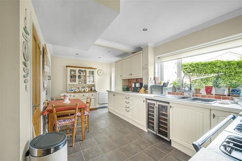 undefined, Millands Close, Newton, Swansea