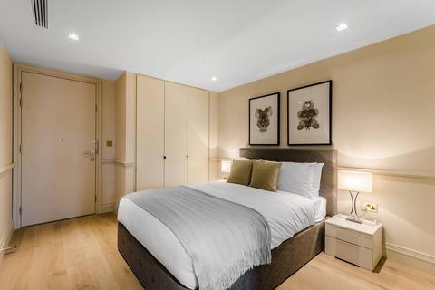 undefined, Queens Wharf, Hammersmith, London, W6