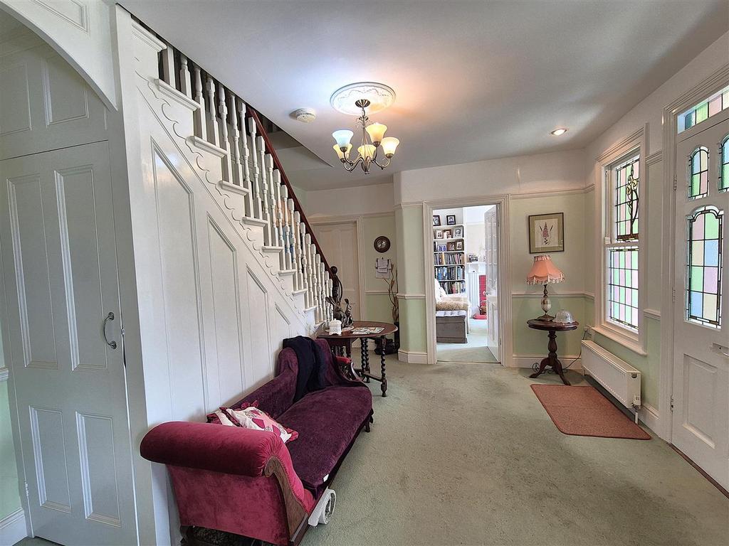Entrance Hall.jpg