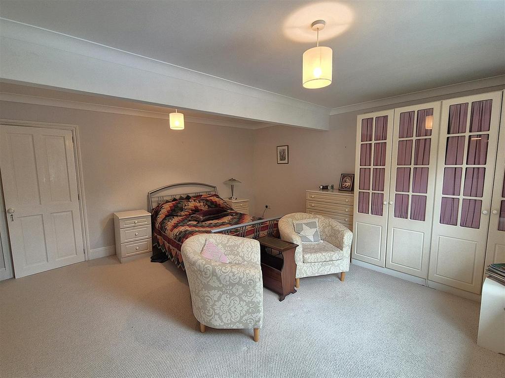 Bedroom 3.jpg