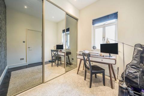2 bedroom flat for sale, Walterton Road, Maida Vale W9