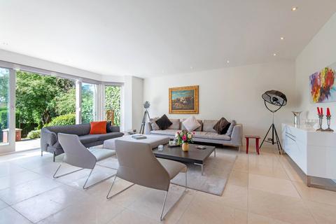 undefined, Parklands Drive, London