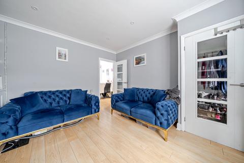 2 bedroom semi-detached house for sale, Denham Way, Maple Cross, Rickmansworth