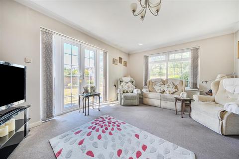 undefined, Glynde Avenue, Goring-By-Sea, BN12 5BE